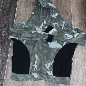 Beautiful camo sweater